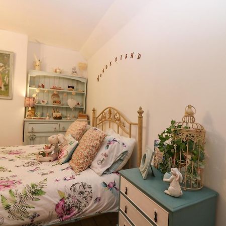 Wonderland Cottage Cupar Esterno foto
